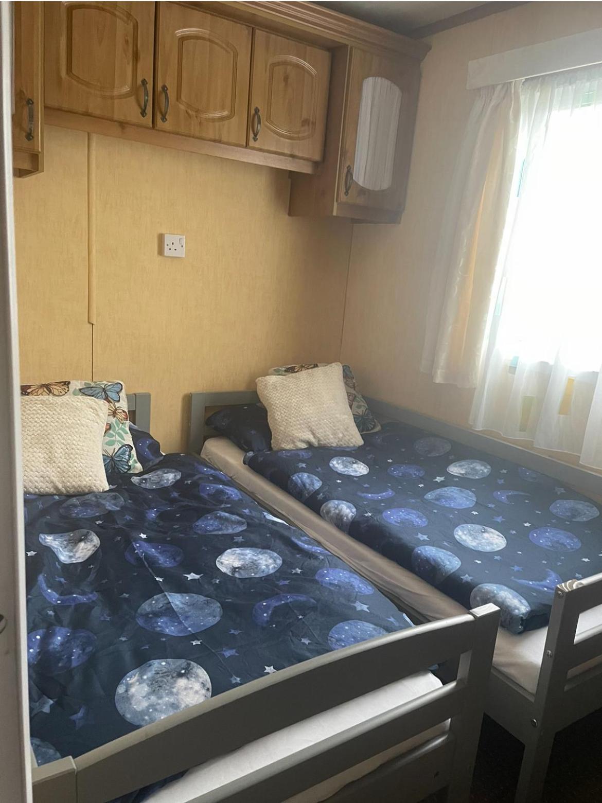 Spacious Luxury Escape With Sea Views And Pet Friendly At Clarach Bay Aberystwyth Exterior photo